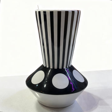 Black and White Retro Vase